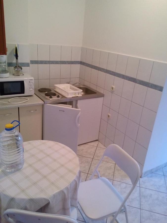 Apartamento Maslina Vir Exterior foto