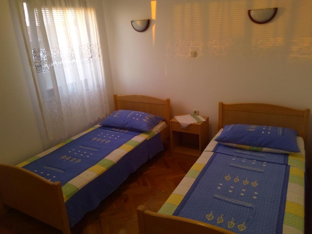 Apartamento Maslina Vir Exterior foto