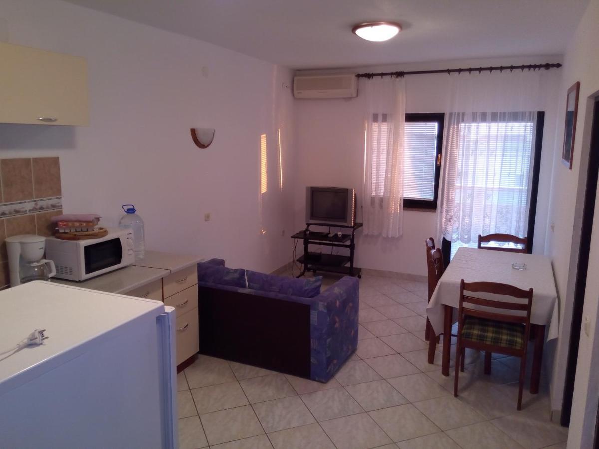 Apartamento Maslina Vir Exterior foto