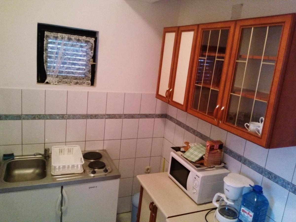 Apartamento Maslina Vir Exterior foto