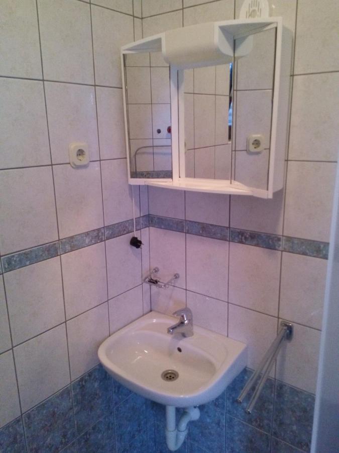 Apartamento Maslina Vir Exterior foto