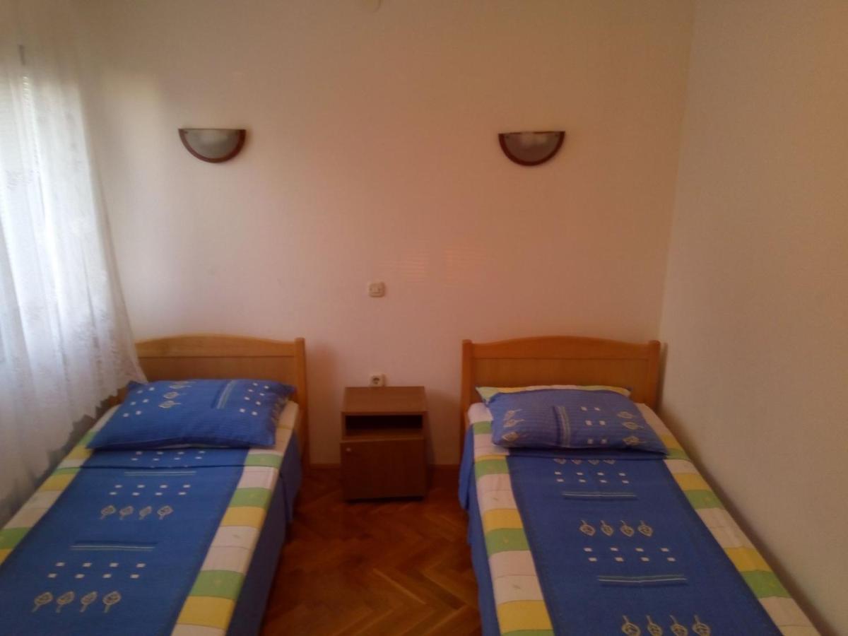 Apartamento Maslina Vir Exterior foto
